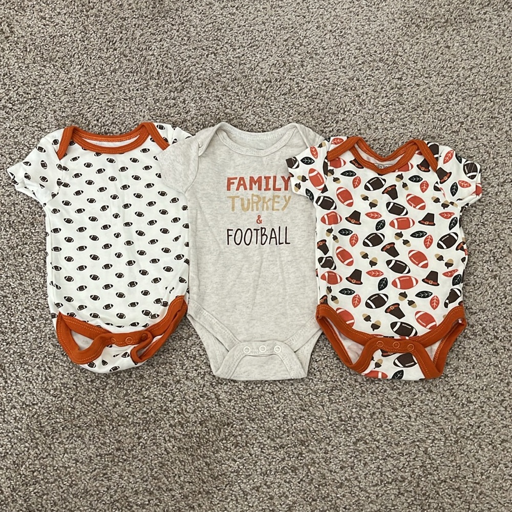 Thanksgiving and Football 0-3 months Bodysuit bundle - Picture 1 of 9
